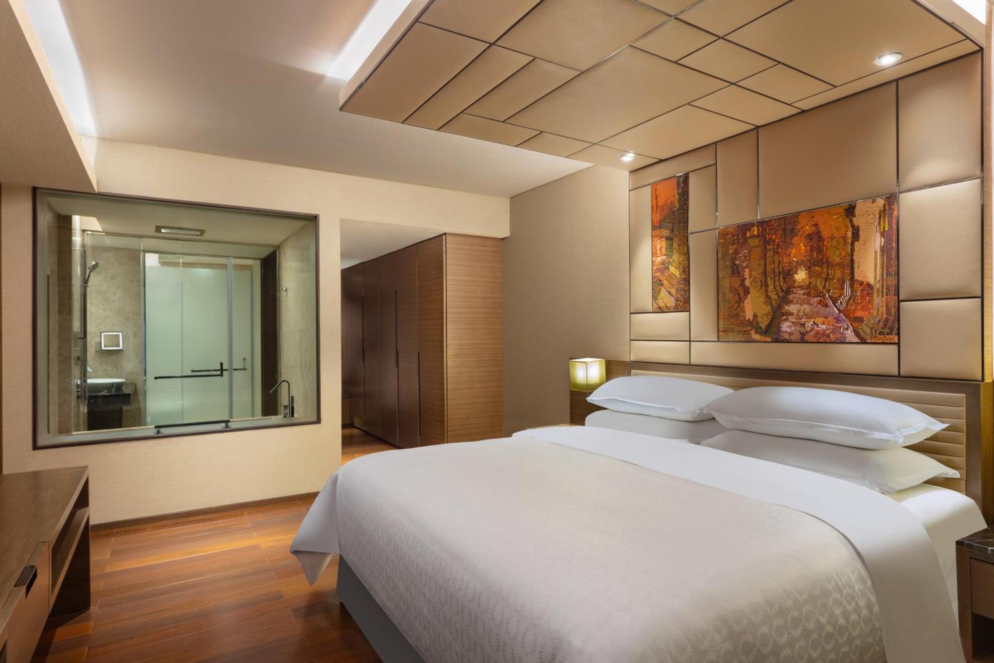 Sheraton Grand Bengaluru Whitefield Hotel & Convention Center Esterno foto